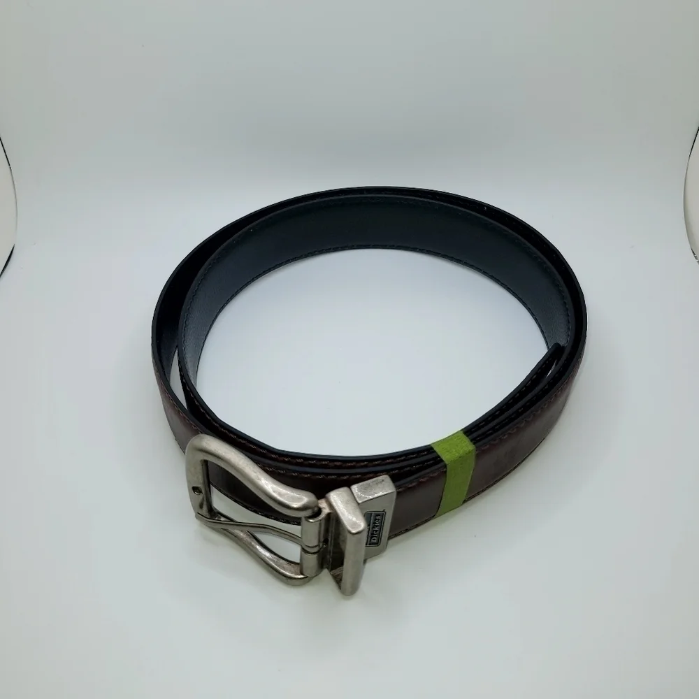 Genuine Dickies Size 44 Brown Leather Belt